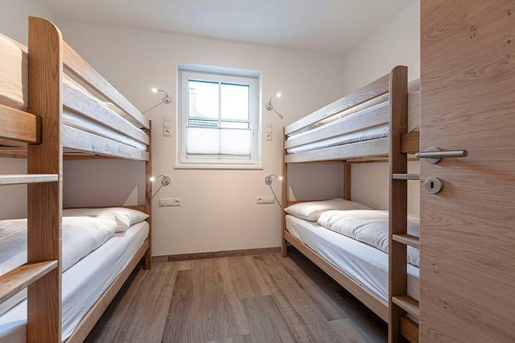 Ferienhaus für 10 Personen, mit Balkon in Uttendorf - 4