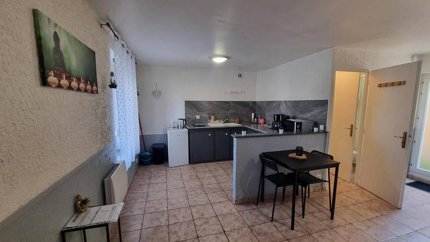 Gîte pour 2 personnes, avec terrasse et vue à Charleville-Mézières - 3