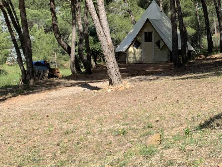 Tente pour 4 personnes, avec bassin pour enfant dans les Pyrénées-Orientales - 4