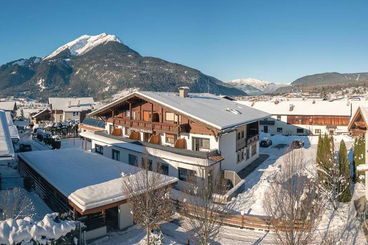 Maison d’hôte pour 2 personnes, avec sauna ainsi que vue et jardin à Ehrwald