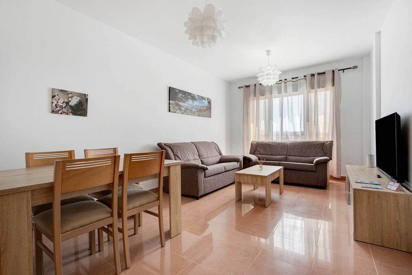 Apartamento entero, Apartamento de vacaciones 'Casa Rosi 1' con vistas al mar y Wi-Fi in Barrio Buenavista, Puerto del Rosario