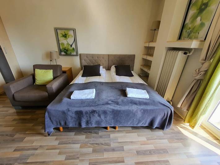 Studio dla 3 osób, z balkon/ taras, Dla rodziny w Warszawa (Śródmieście)