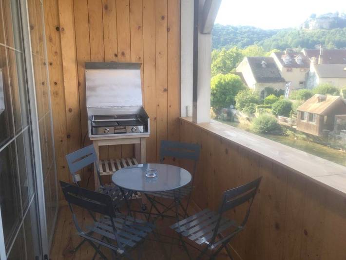 Gîte pour 9 personnes, avec balcon et vue, animaux acceptés à Ornans - 3