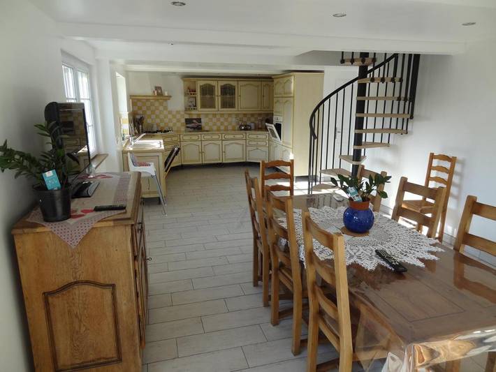 Location de vacances pour 9 personnes, avec Terrasse ainsi que Jardin et Vue à Grainville-Ymauville