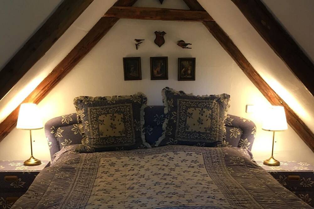 Romantic hut in the Rosental in Karavanke in Pohorje, Klagenfurt-Land