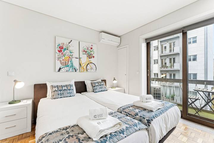 Gîte pour 6 personnes, avec terrasse à Porto - 3