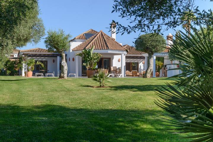 Villa „Lara“ mit privatem Pool und Wlan in Benalup-Casas Viejas, Costa de la Luz