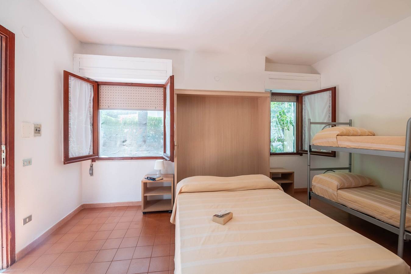 Proprietà in un villaggio turistico 'Monolocale 3 Posti Letto' con piscina e aria condizionata in Peschici e dintorni, Gargano