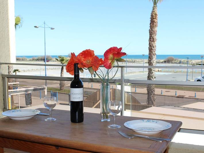 Location de vacances pour 2 personnes, avec Balcon dans Saint Pierre la Mer