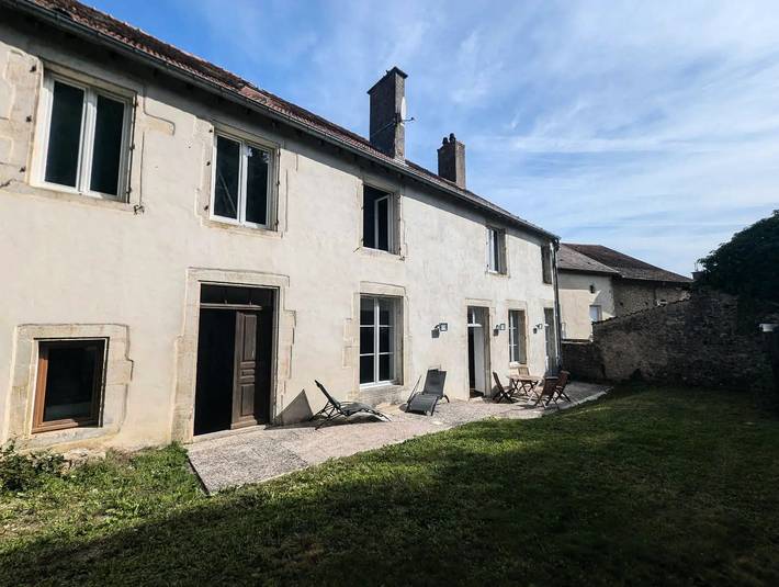 Gîte pour 6 personnes, avec jardin, animaux acceptés dans Bourmont