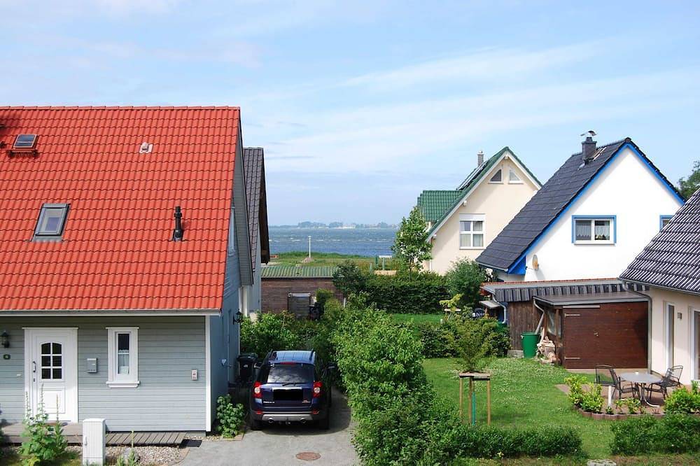 Ganze Wohnung, W-Ferienwohnung 8 - Villa Wittow in Wiek, Rügen