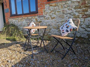 Log Cabin for 2 People in West Dorset Heritage Coast, South West England, Photo 3