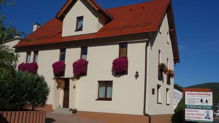 Ferienwohnung für 4 Personen, mit Whirlpool und Sauna in Schwarzatal