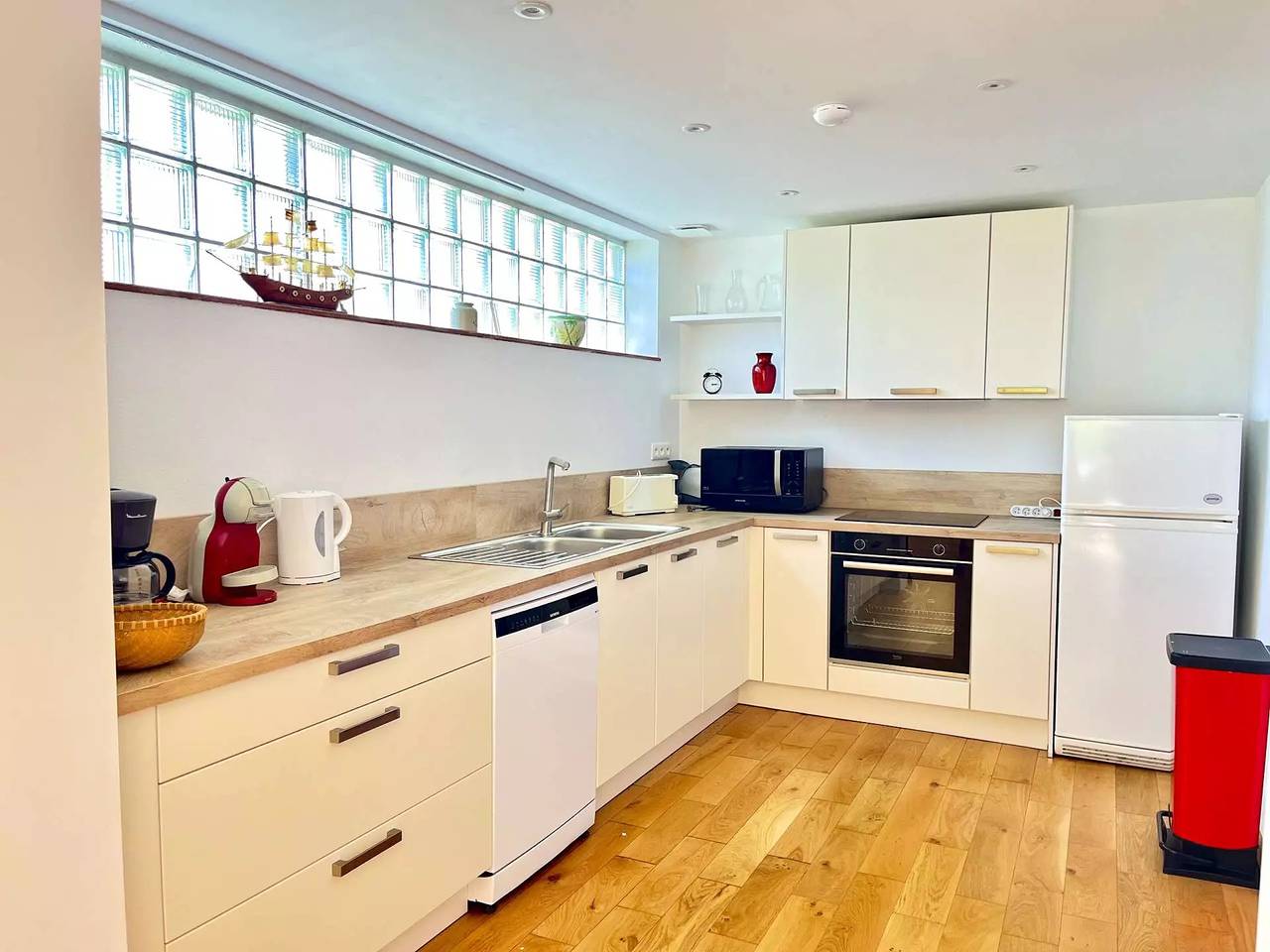 Disfruta de la intercelética de Lorient en esta casa renovada T5 Pmr – Locticolic –clasificado 2* in Locmiquélic, Côte des Mégalithes