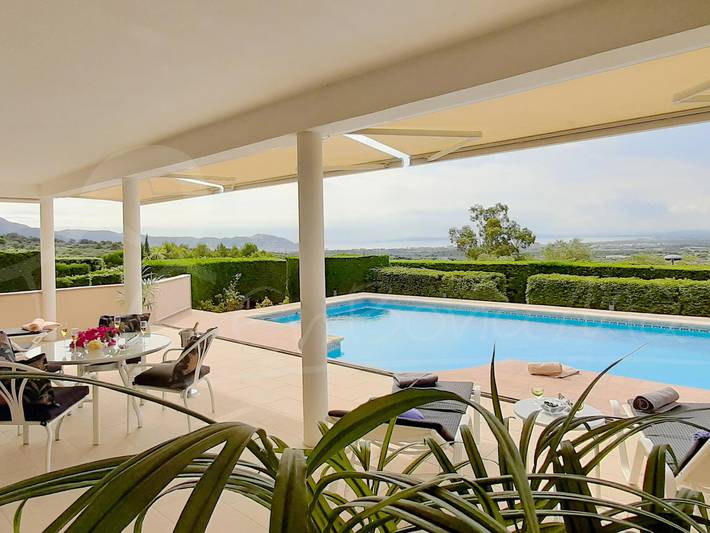 Villa für 8 Personen, mit Garten und Terrasse sowie Whirlpool und Sauna - 1