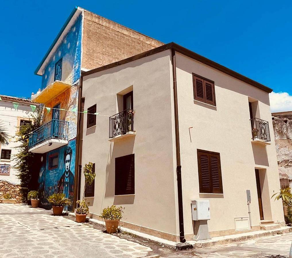 L'angolo in centro in Partinico, Provincia di Palermo