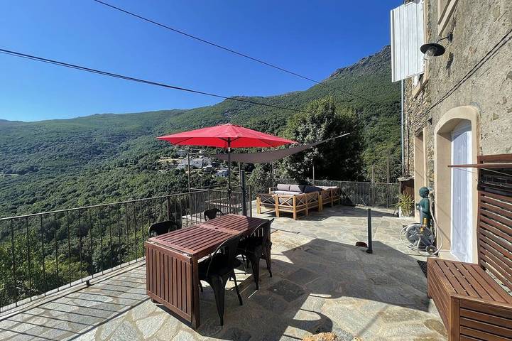 Entire apartment, Cap Corse, Sisco. Apartment in stone village house with sea view in Sisco, Cap Corse