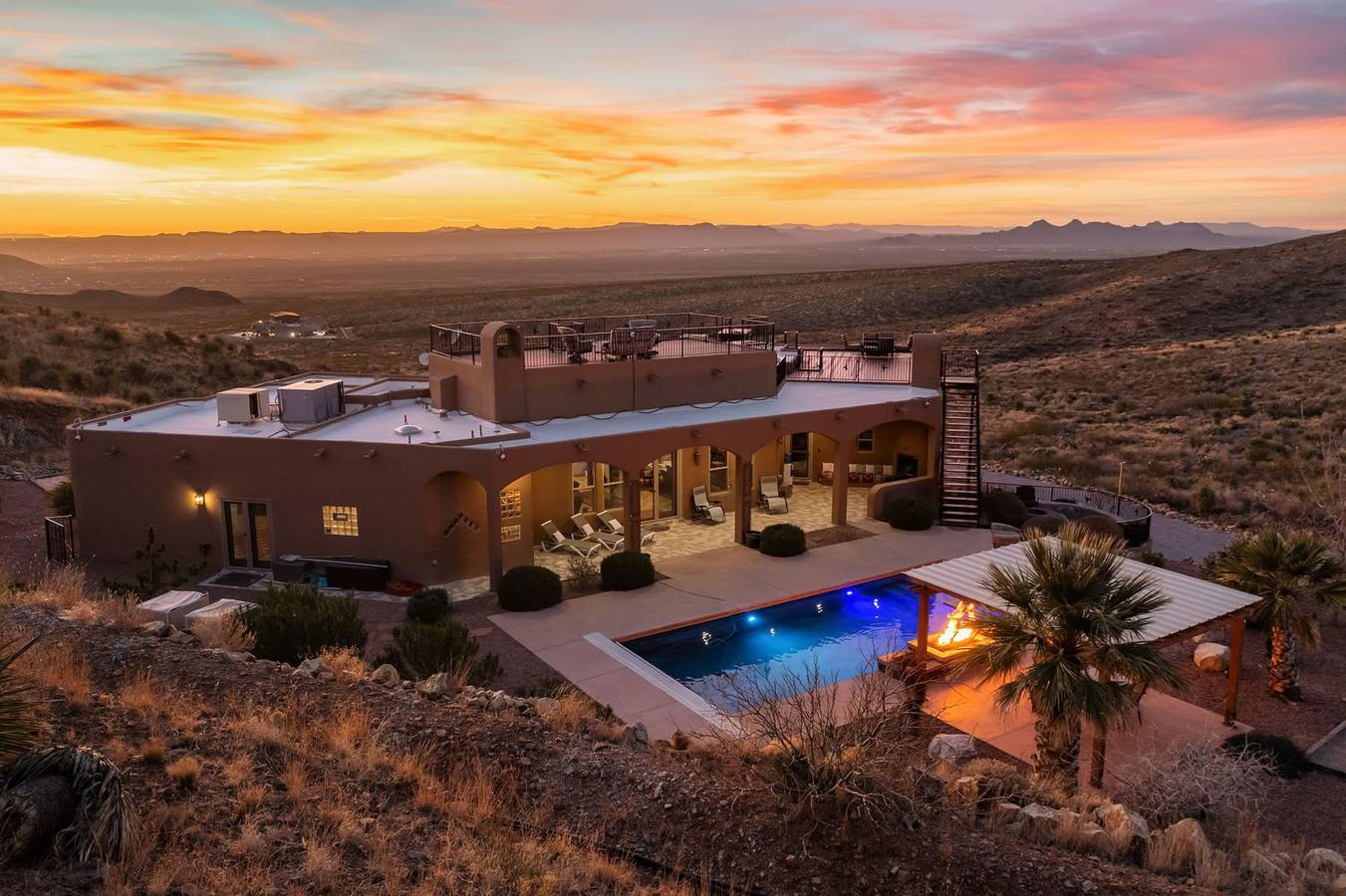 Private Estate  Pool  Views   Events Welcome in White Sands National Monument
