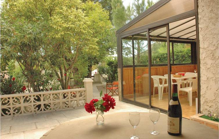 Retraite isolée à Saint-Cannat avec parking et jardin in Saint-Cannat, Région d'Aix-en-Provence