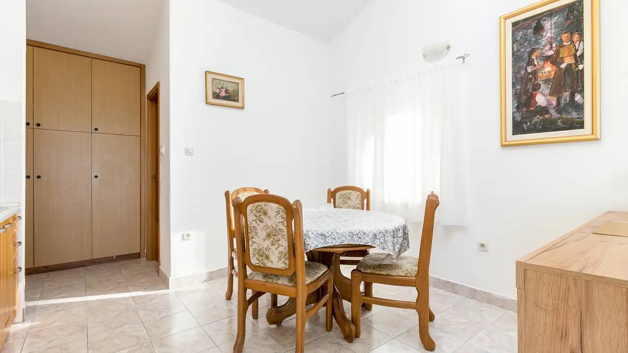 Helt studio, Studio für 3 Personen (29 m²) in Baska Voda in Baska Voda, Makarska Riviera