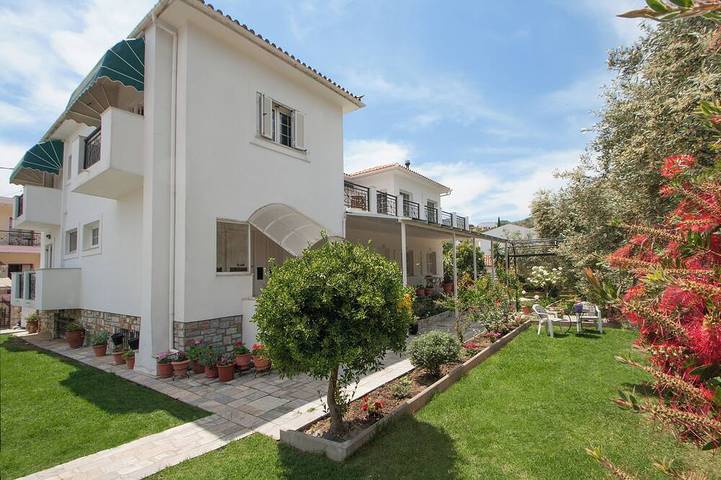 Ferienwohnung für 2 Personen, mit Garten und Balkon - 1