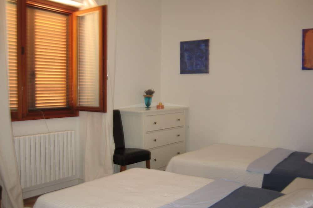Großzügige Villa mit exklusivem Ambiente, Privatpool & Lounge Areas in Diano Castello, Riviera di Ponente