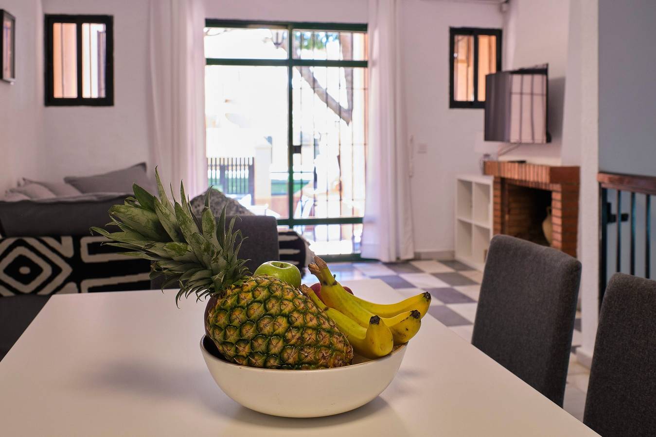 Casa de vacaciones "Marisa" con piscina, jardín, terraza, balcón y Wi-Fi in Sancti Petri, Chiclana de la Frontera