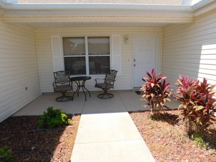 Vacation rental for 6 people, with terrace and garden in The Villages