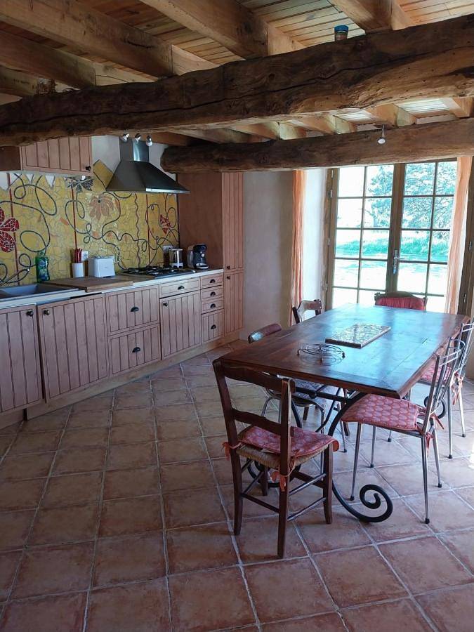 Location de vacances pour 6 personnes, avec jardin et vue dans Alan - 3