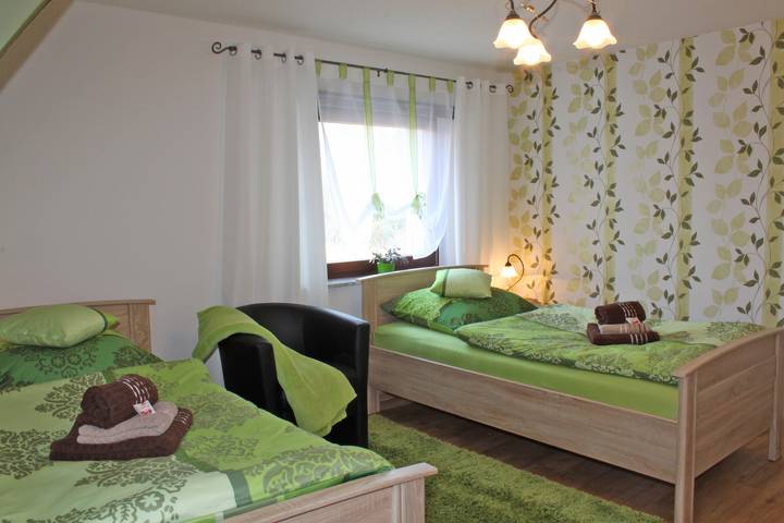 Ferienwohnung für 4 Personen, mit Garten