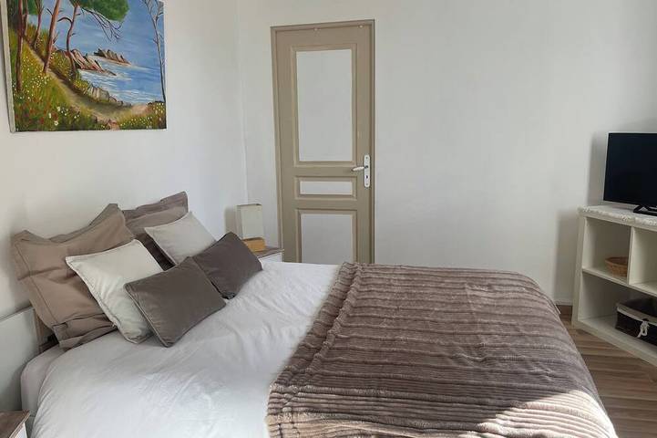 Location de vacances pour 4 personnes, animaux acceptés à Saint-Germain-et-Mons - 3