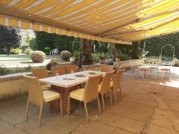 Location de vacances pour 13 personnes, avec jardin, animaux acceptés à Charlieu - 4