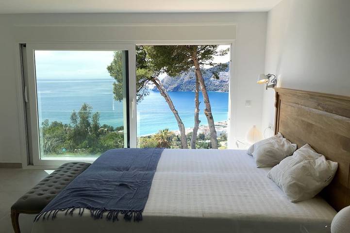 Ferienhaus für 6 Personen, mit Garten und Whirlpool, mit Haustier