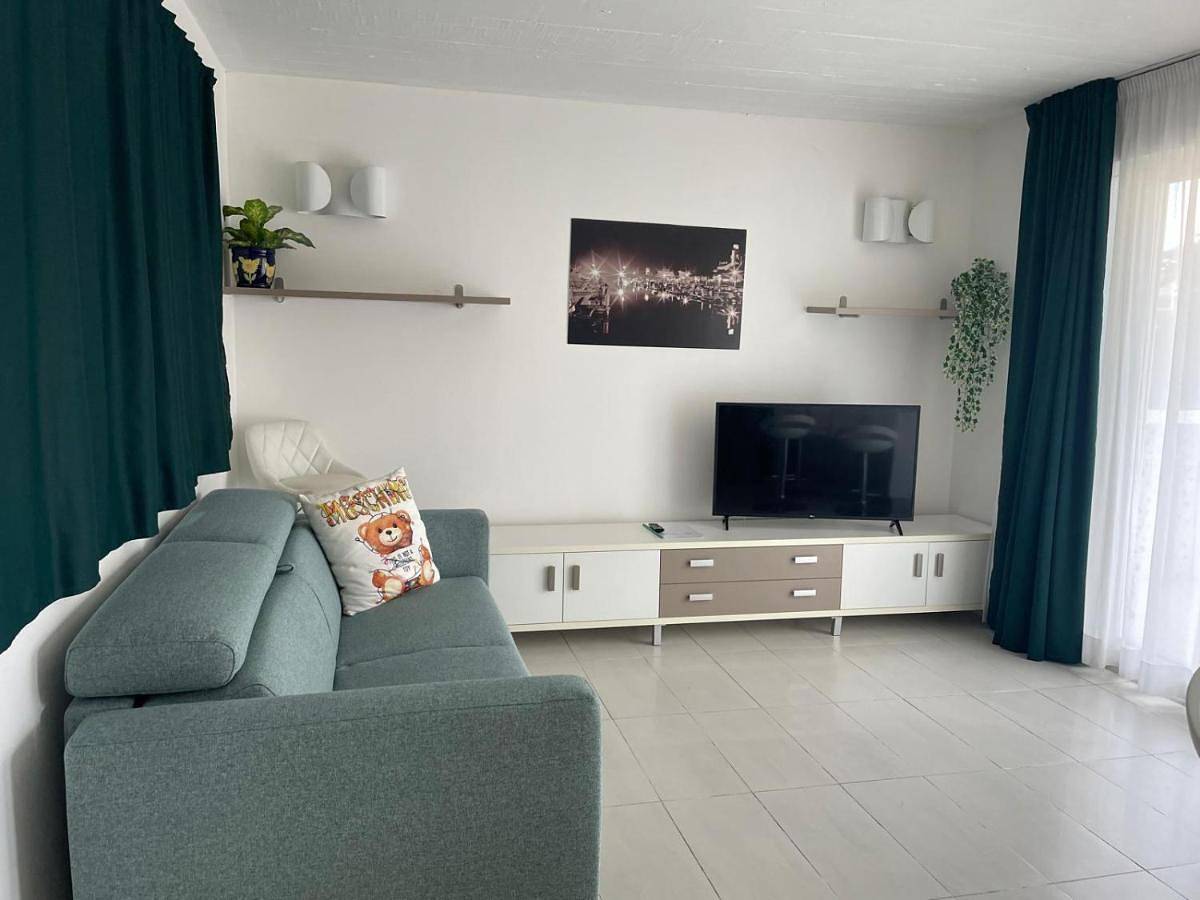 Aparthotel Holiday in Lignano Sabbiadoro, Province d'Udine
