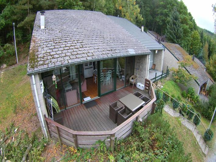 Location de vacances pour 6 personnes, avec terrasse dans Petit Coo