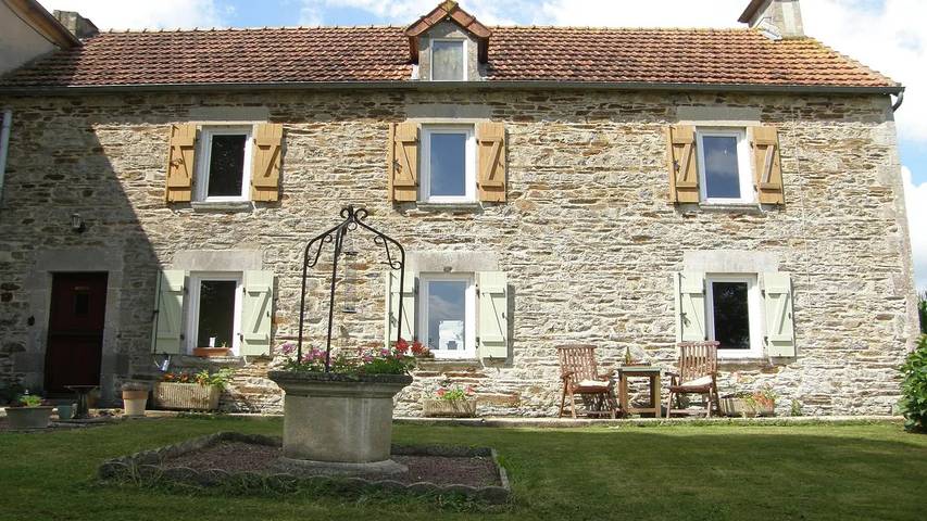 Location de vacances pour 7 personnes, avec jardin à Sainte-Marguerite-d'Elle
