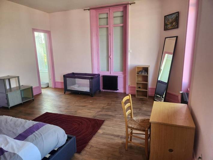 Location de vacances pour 10 personnes, avec jacuzzi ainsi que piscine et jardin à Montbron - 4