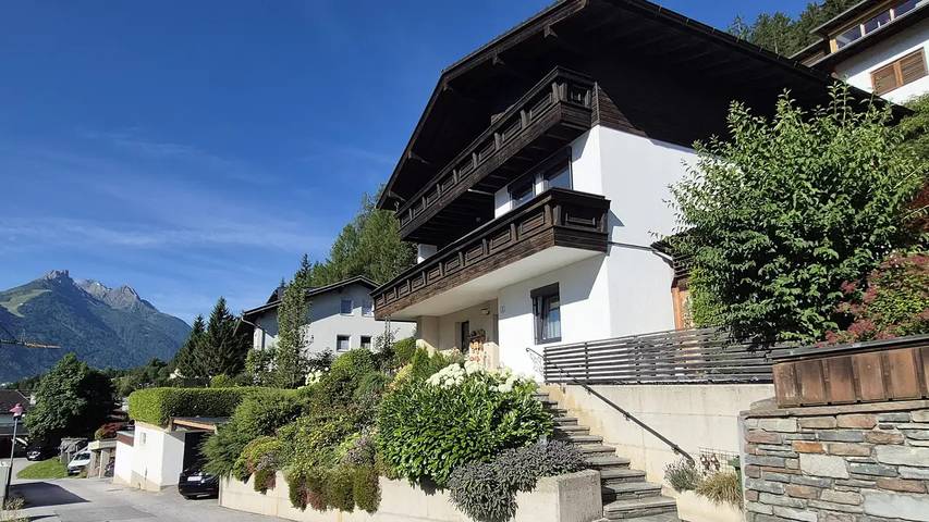 Ferienwohnung für 3 Personen, mit Balkon und Garten