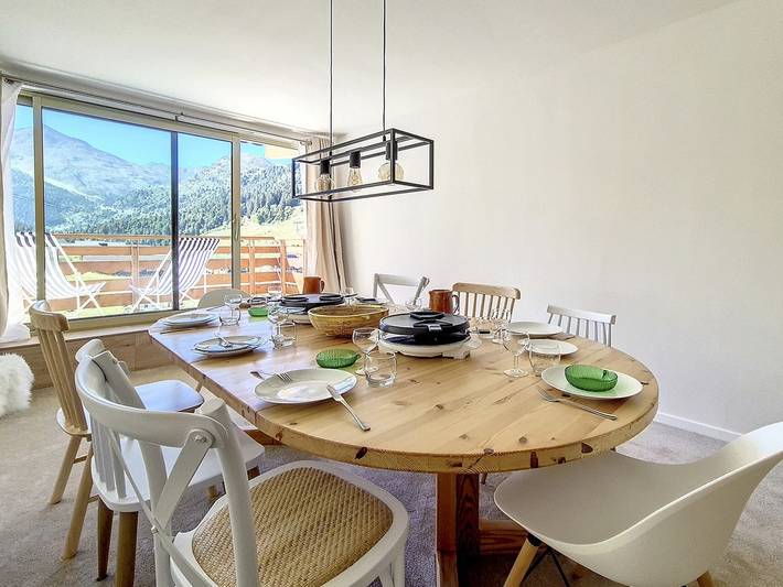 Ganze Wohnung, Geräumig renov. Whg, Skizugang, Mottaret Zentrum, Parkhaus in Méribel-Mottaret, Les Allues