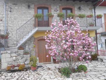 Cottage pour 2 personnes, avec vue et jardin, animaux acceptés à Pietrelcina