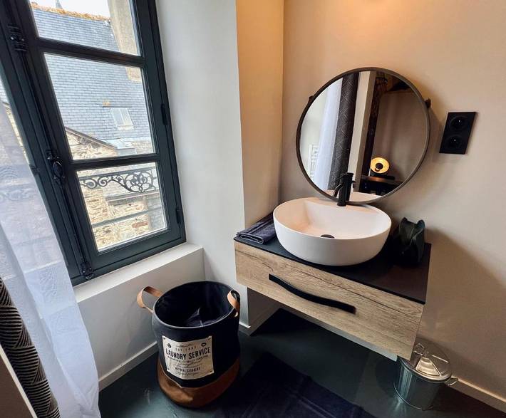 Hôtel pour 4 personnes, avec terrasse et vue à Vitré - 2