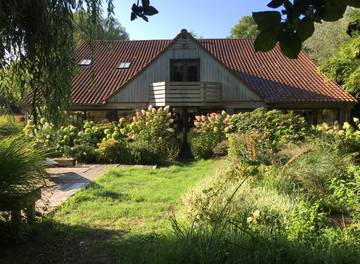 Gîte pour 6 personnes, avec piscine ainsi que terrasse et jardin dans le Pas-de-Calais
