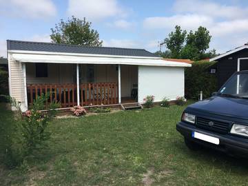 Mobil home pour 6 personnes, avec terrasse ainsi que piscine et jardin dans Plage de La Hume