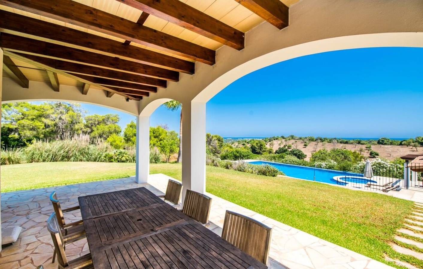 Finca Son Blavet – Can Angel mit Meerblick, 8×15 m Privatpool, beheizbarem Jacuzzi auf 18.000 m² Grundstück in Manacor, Mallorca Osten