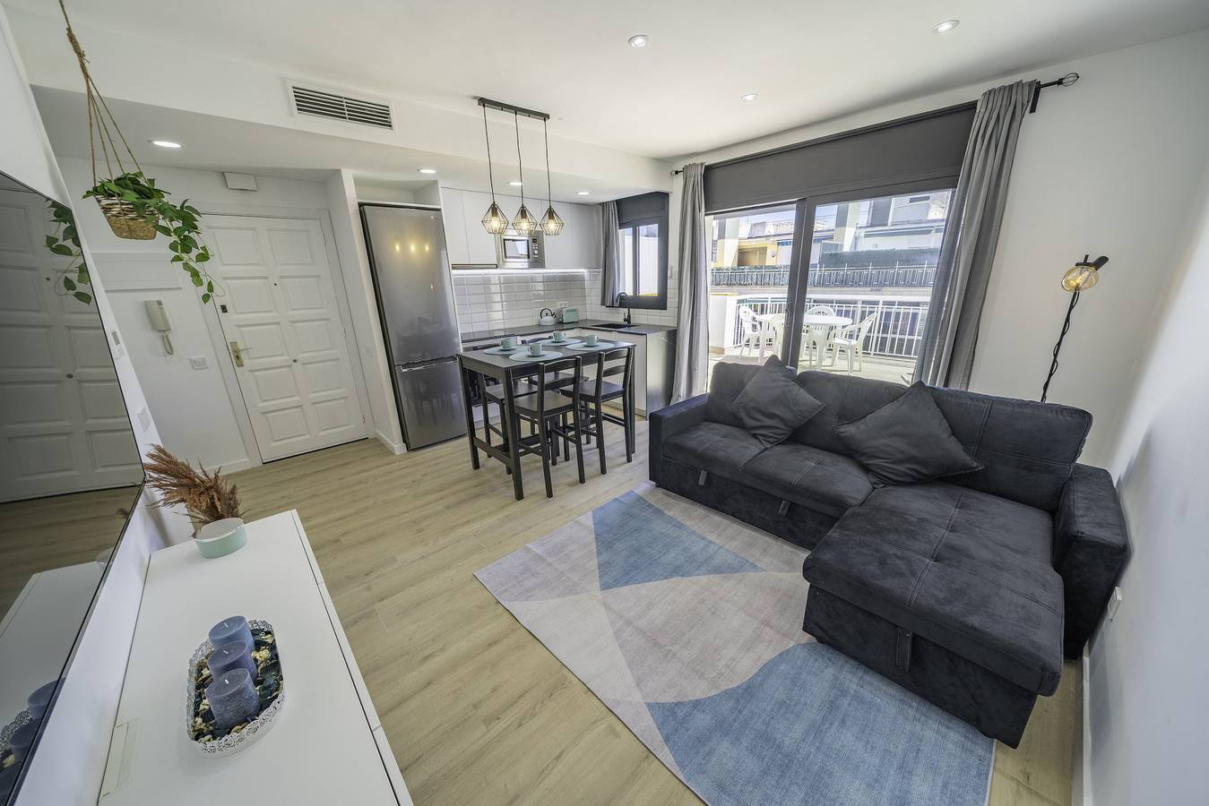 Geheel appartement, Homeholidaysrentals Kala - Costa Barcelona in Pineda de Mar, Costa del Maresme