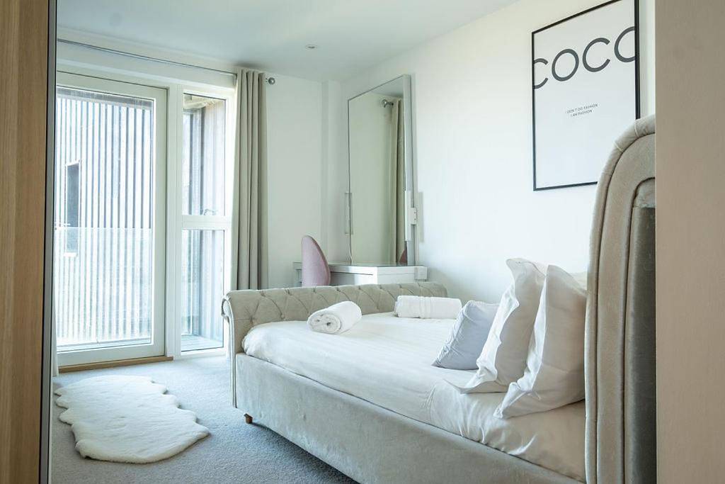Entire apartment, Two-Bedroom Apartment in Perranporth, Cornwall