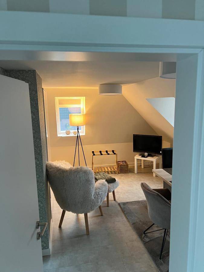 Gîte pour 2 personnes, avec jardin et vue, animaux acceptés à Warstein - 3