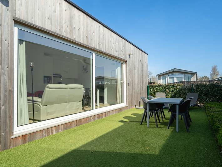 Ferienhaus für 4 Personen, mit Terrasse und Garten in Bredene