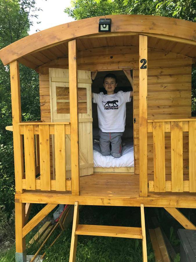 Hôtel pour 2 personnes, avec Terrasse et Jardin ainsi que Piscine et Sauna à Selonnet - 4