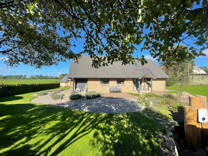 Ferienhaus für 6 Personen, mit Garten und Sauna